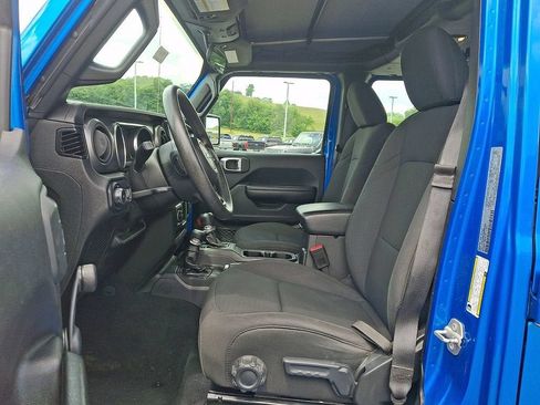 Used 2021 Jeep Wrangler Unlimited Sport AWD/4WD image 13