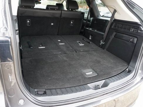 Used 2024 MAZDA CX-90 3.3 Turbo w/ Preferred Plus image 9