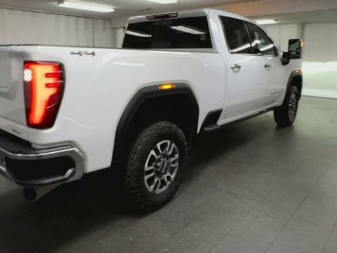 Certified 2024 GMC Sierra 2500 SLT w/ SLT Premium Package AWD/4WD image 8