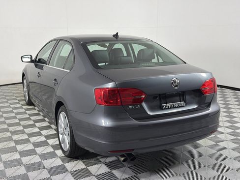 Used 2014 Volkswagen Jetta SE FWD image 6