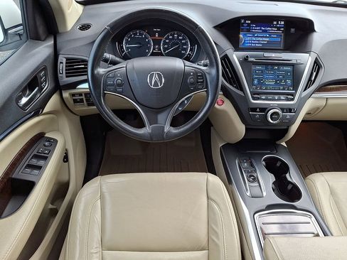 Used 2017 Acura MDX SH-AWD image 2