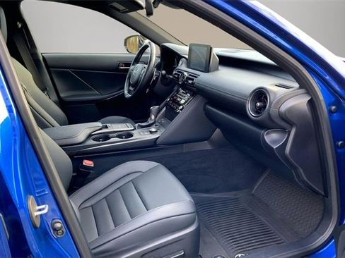 Used 2023 Lexus IS 350 F Sport image 7