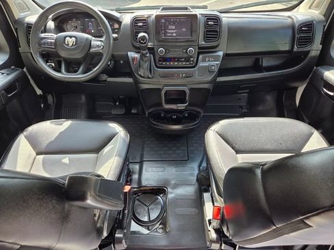 Used 2023 RAM ProMaster 2500 FWD image 14