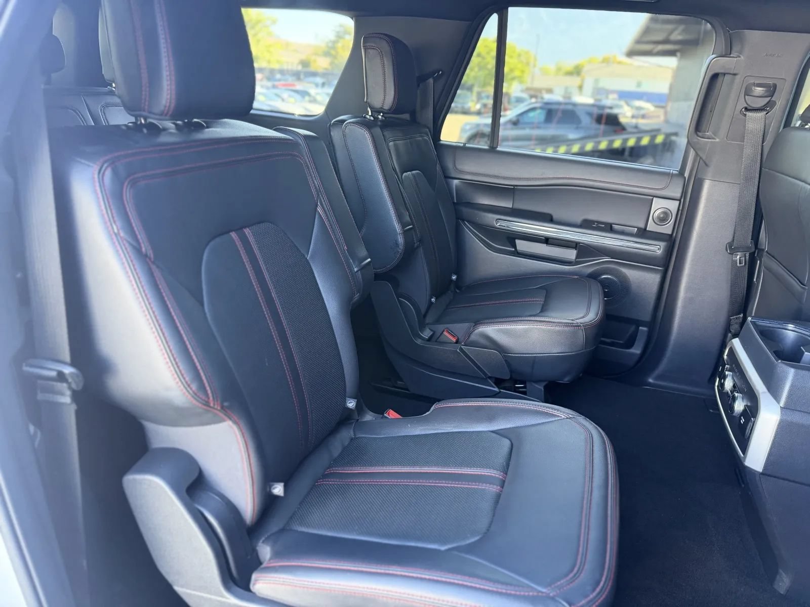 Used 2024 Ford Expedition Max Limited AWD/4WD image 20