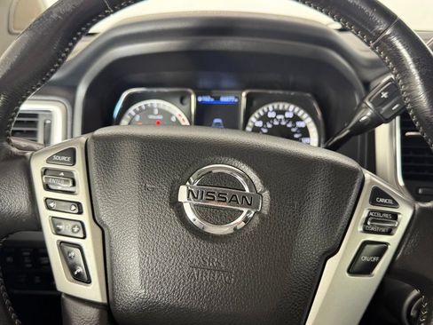 Used 2019 Nissan Titan PRO-4X w/ Pro-4x Utility Package AWD/4WD image 25