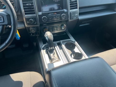 Used 2018 Ford F150 XLT w/ Equipment Group 302A Luxury AWD/4WD image 14
