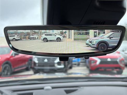 Used 2022 Buick Envision Avenir w/ Technology Package II image 28