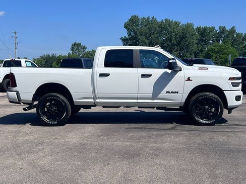 Used 2025 RAM 2500 Big Horn AWD/4WD image 46