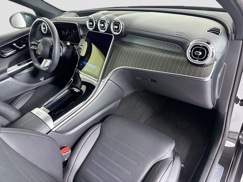 Certified 2026 Mercedes-Benz GLC 300 4MATIC image 17