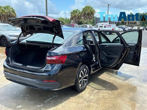 Used 2025 Volkswagen Jetta S FWD image 15