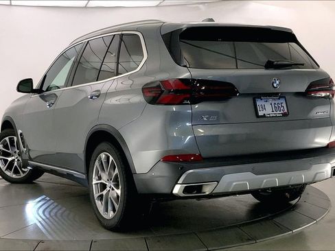 New 2026 BMW X5 xDrive40i w/ Climate Comfort Package image 2