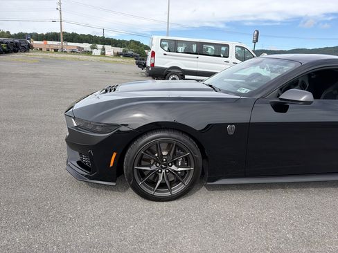 Used 2024 Ford Mustang Dark Horse RWD image 9