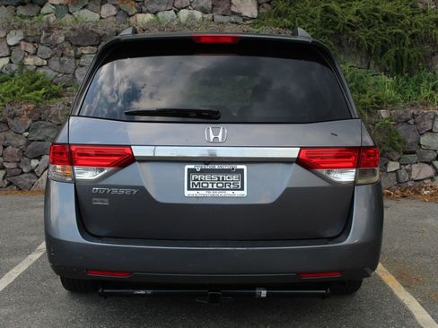 Used 2016 Honda Odyssey LX image 8