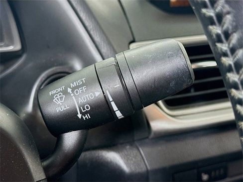 Used 2017 MAZDA MAZDA3 Touring image 16