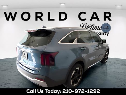 New 2025 Kia Sorento EX image 7