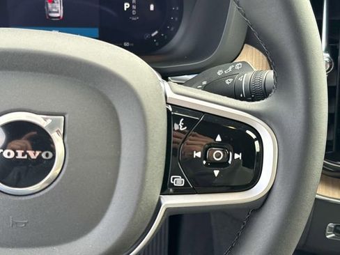New 2026 Volvo XC60 B5 Plus w/ Climate Package image 26