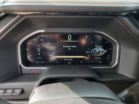 New 2026 GMC Sierra 2500 AT4 w/ AT4 Premium Plus Package AWD/4WD image 32