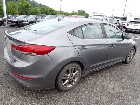 Used 2018 Hyundai Elantra SEL FWD image 6