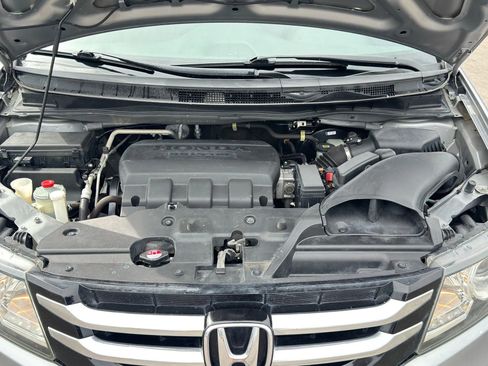 Used 2016 Honda Odyssey SE image 10