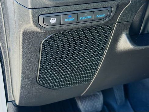 Used 2024 Jeep Wrangler High Altitude image 22