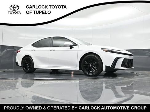 Used 2026 Toyota Camry SE FWD image 49