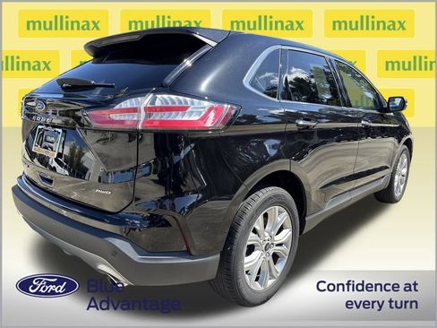 Certified 2024 Ford Edge Titanium image 4