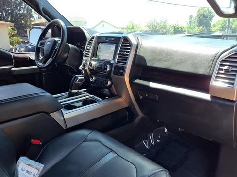 Used 2016 Ford F150 Platinum w/ Equipment Group 701A Luxury AWD/4WD image 26