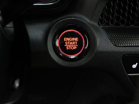 Used 2025 Honda CR-V EX image 18