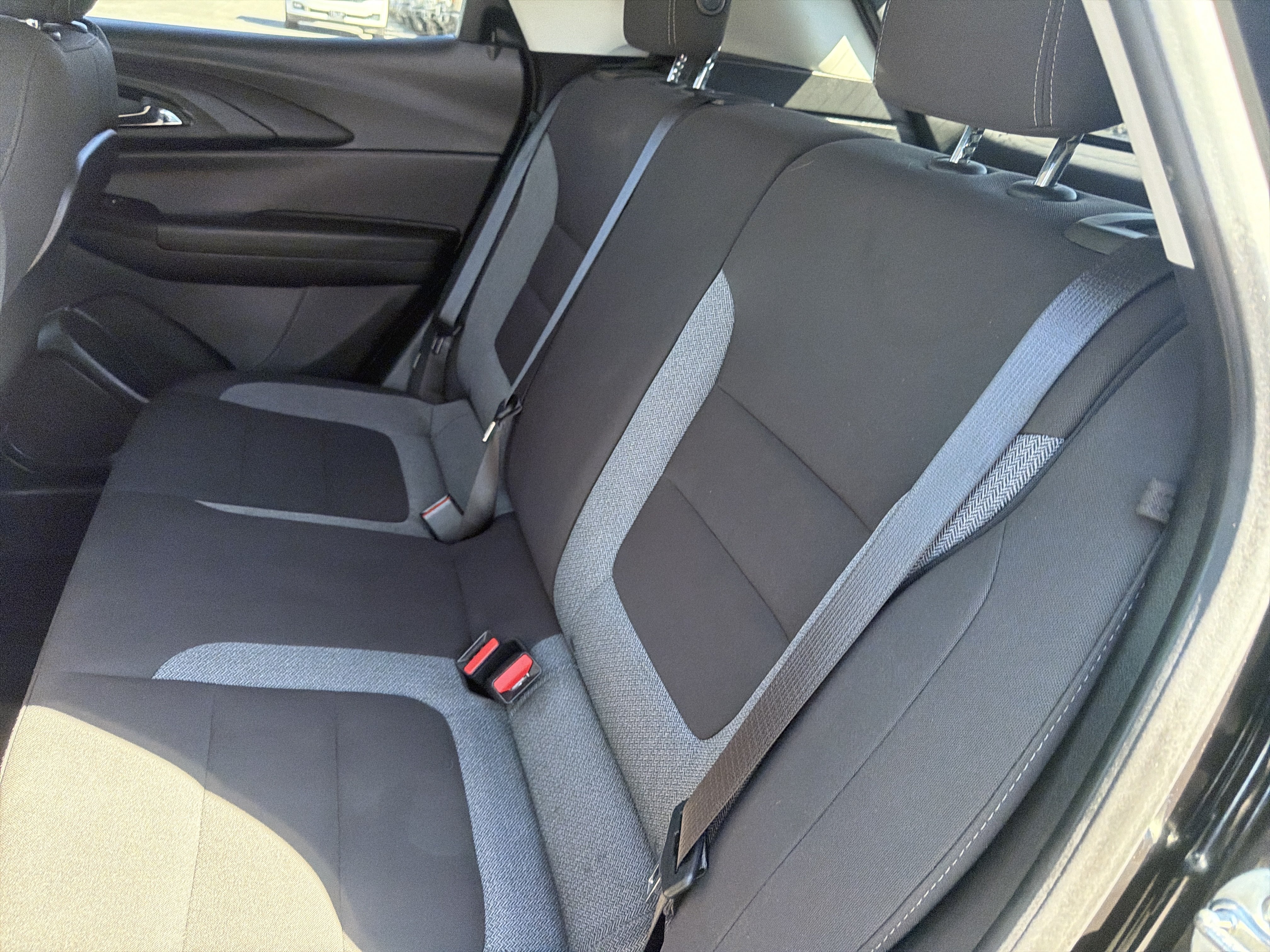 Used 2025 Chevrolet TrailBlazer LT AWD/4WD image 13