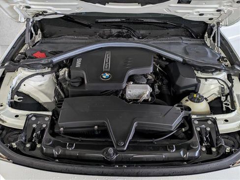 Used 2015 BMW 320i Sedan image 25