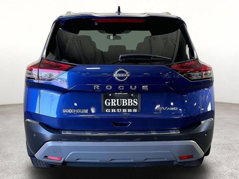 Used 2023 Nissan Rogue SV w/ SV Premium Package AWD/4WD image 5
