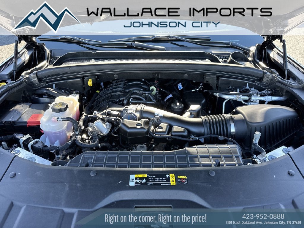 Used 2025 Jeep Grand Cherokee Laredo X w/ Luxury Tech Group I AWD/4WD image 43
