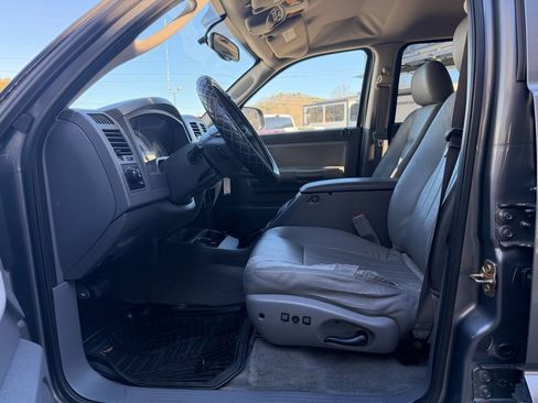Used 2005 Dodge Dakota Laramie w/ Trailer Tow Group image 10