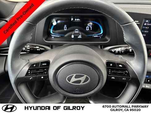 Certified 2025 Hyundai Elantra Sport FWD image 23