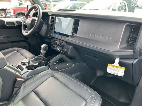 New 2026 Ford Bronco Badlands image 11