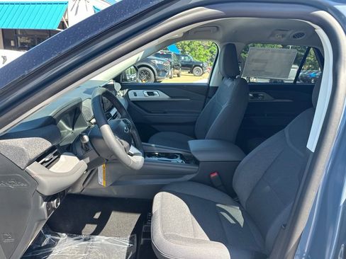 New 2026 Ford Explorer Active RWD image 15