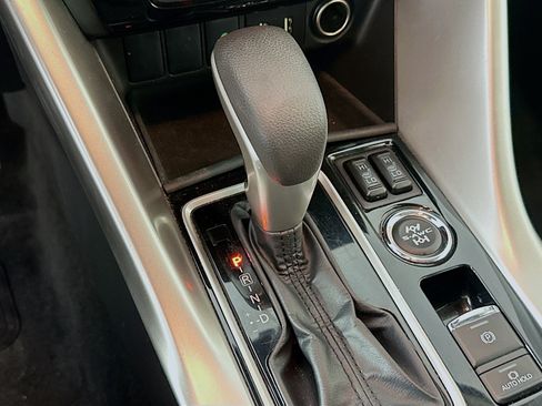 Used 2024 Mitsubishi Eclipse Cross SE AWD/4WD image 25