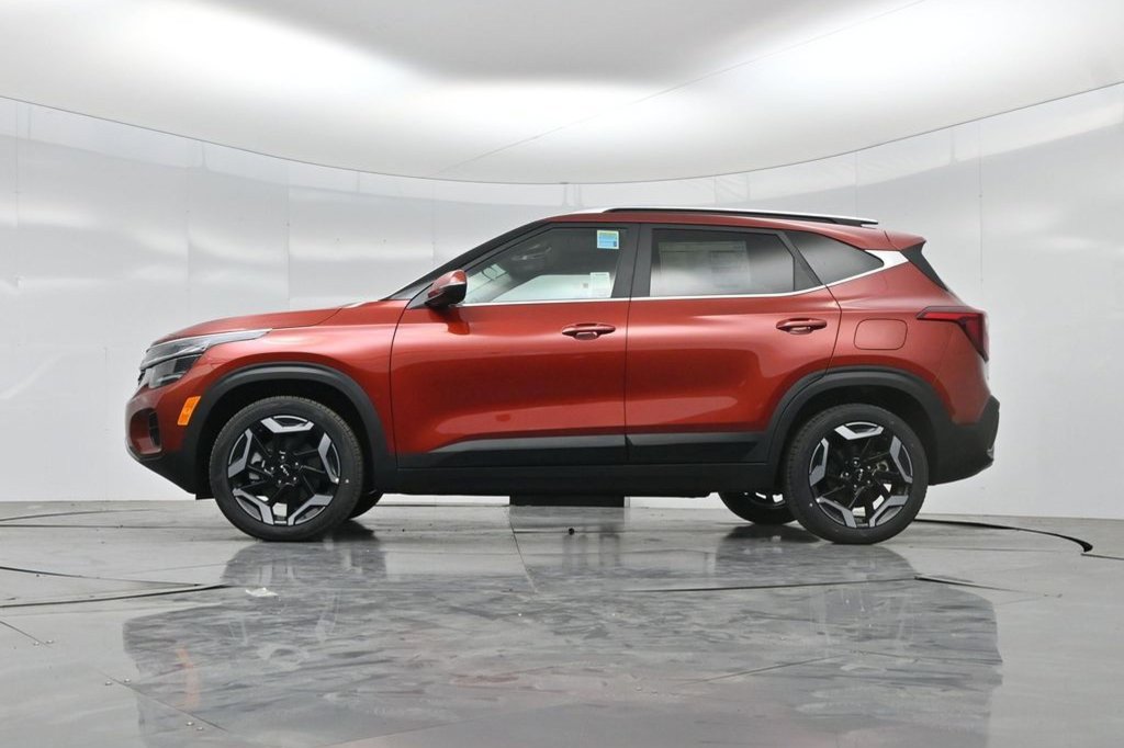 New 2026 Kia Seltos SX w/ SX Sunroof Package AWD/4WD image 24