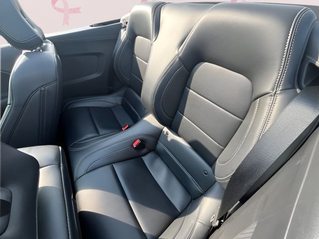 Used 2025 Ford Mustang Premium RWD image 33