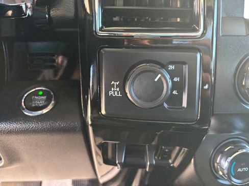 Used 2021 Ford F250 Lariat image 12