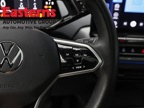 Used 2023 Volkswagen ID.4 Pro S AWD/4WD image 15