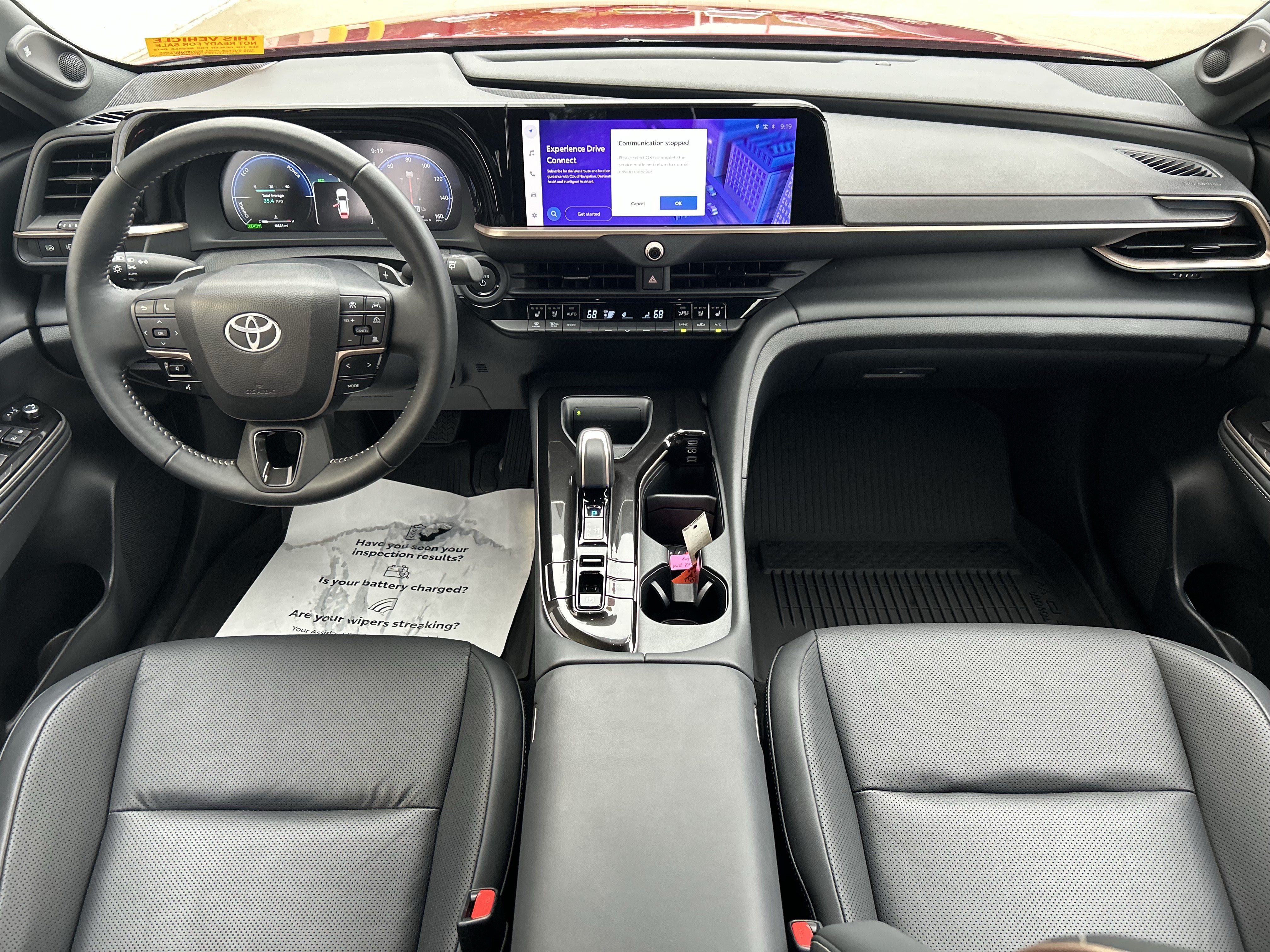 Certified 2025 Toyota Crown Signia AWD/4WD image 22