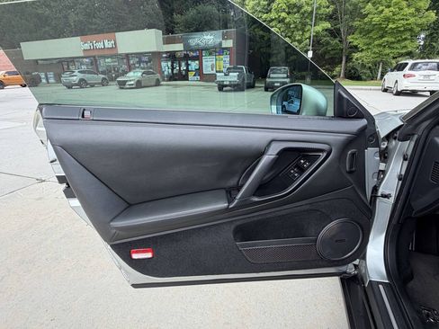 Used 2009 Nissan GT-R Premium AWD/4WD image 16