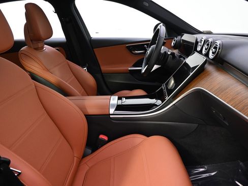 Used 2023 Mercedes-Benz C 300 4MATIC Sedan image 16