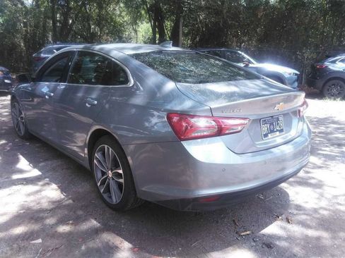 Used 2024 Chevrolet Malibu LT FWD image 2