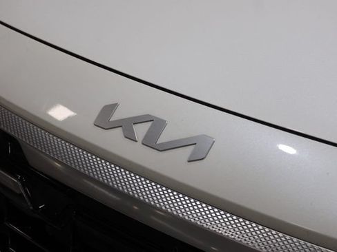 Used 2025 Kia Seltos SX w/ SX Sunroof Package AWD/4WD image 12