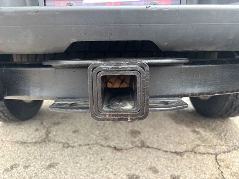 Used 2016 Ford F350 Lariat w/ Chrome Package image 9