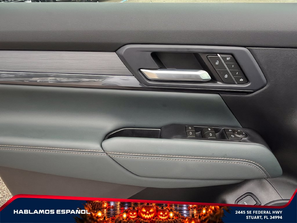 New 2026 GMC Terrain AT4 w/ Convenience Package III AWD/4WD image 23