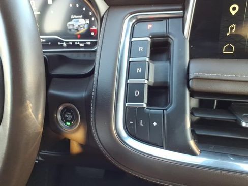 Used 2022 GMC Yukon XL SLE w/ Gmc Pro Safety Plus Package AWD/4WD image 34
