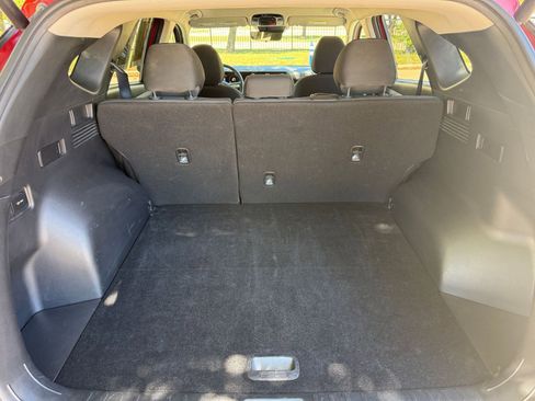 Used 2025 Hyundai Tucson SEL image 32